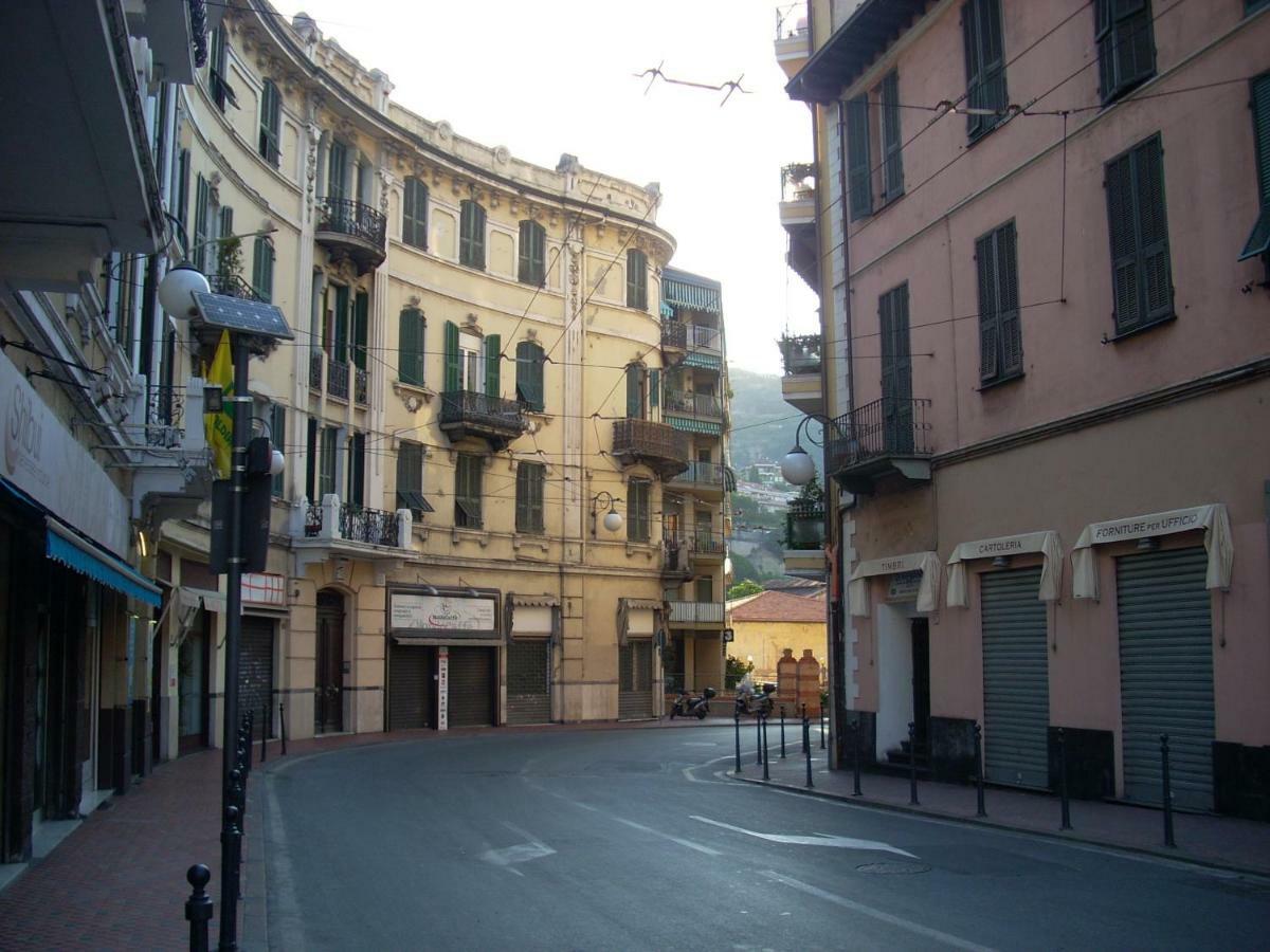 Appartamento Al Mare Di Ventimiglia Dış mekan fotoğraf